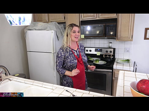 ❤️ Stepmom u munghje in cucina prima di a so data ❤️❌ Porno à noi % co.risegame.top%