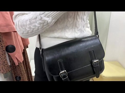 ❤️ Masturbazione publica di a ghjovana cagna FeralBerry cù un dildo in a sala di prove ❤️❌ Porno à noi % co.risegame.top%